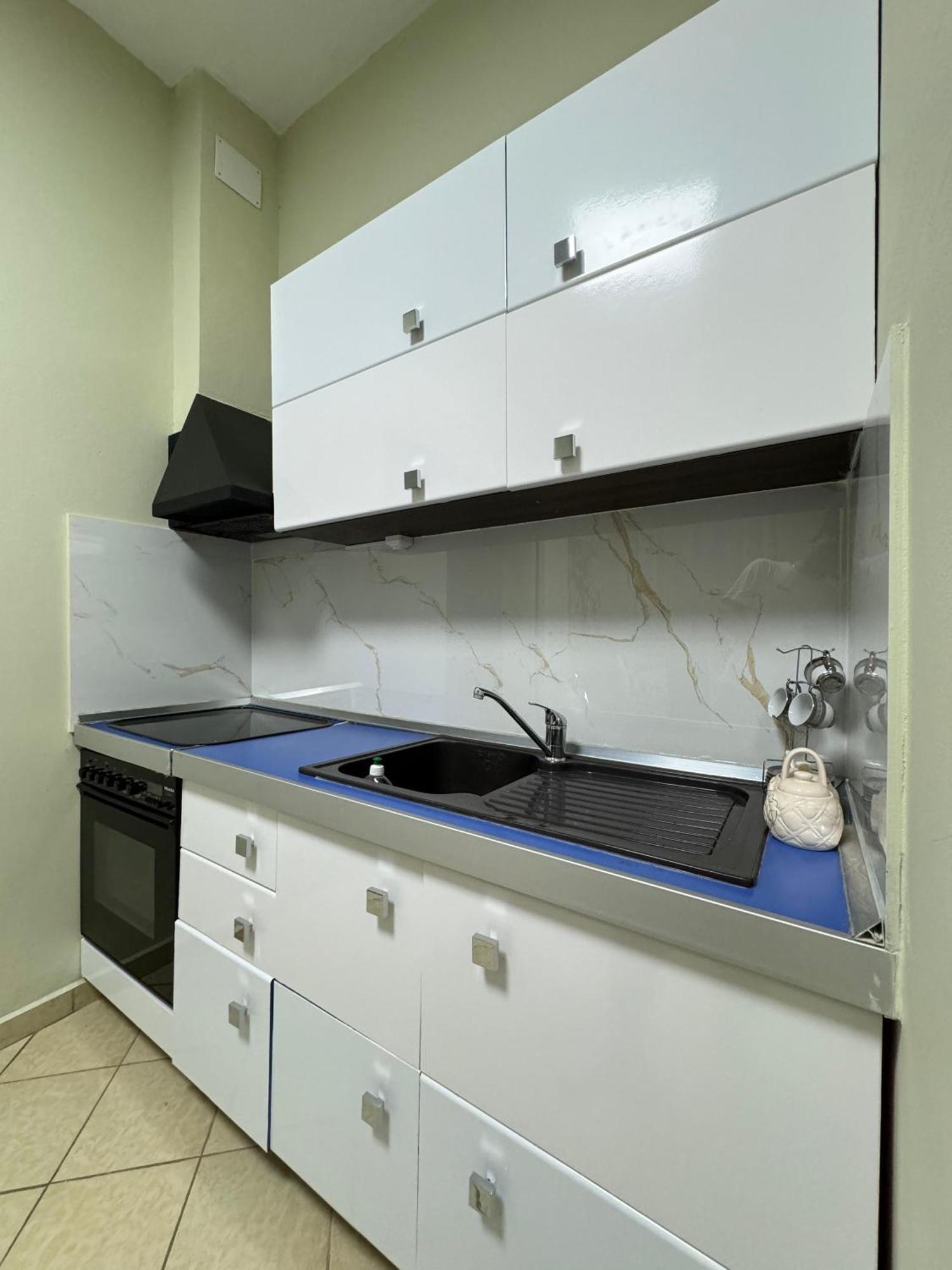 Solei Apartments Sarande Bagian luar foto