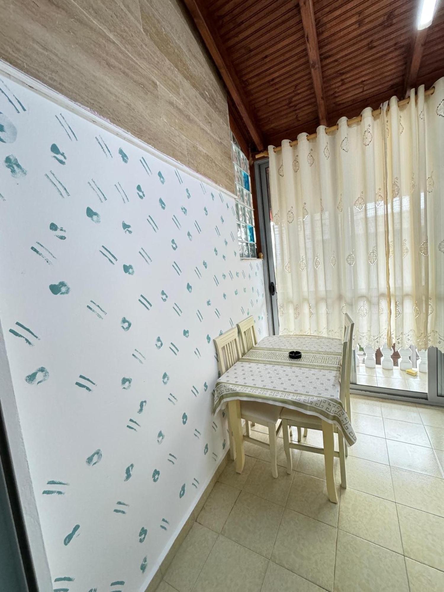 Solei Apartments Sarande Bagian luar foto